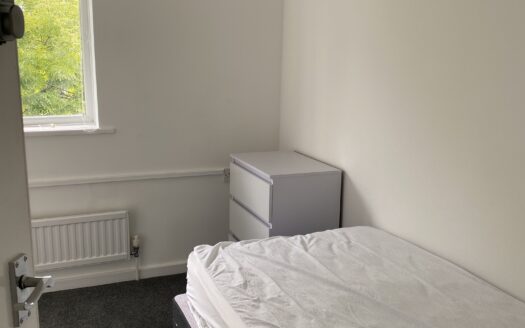 33 Winterbourne Way, Worthing, BN13 3QH